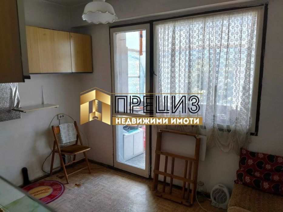 Продажба 2-стаен гр. Шумен - Тракия 56m²