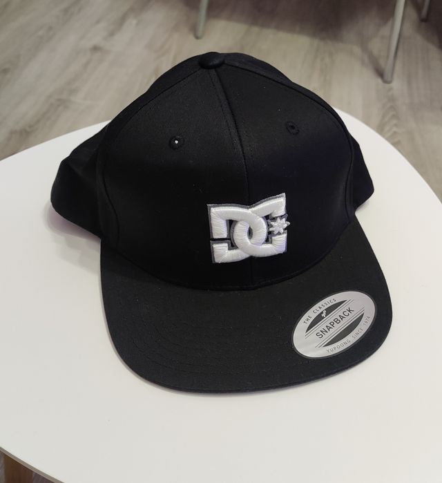 DC Shoes шапка с козирка