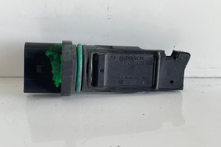 Debitmetru Bosch F00C2G2055 / F 00C 2G2 055 / 308262C Volkswagen VW G