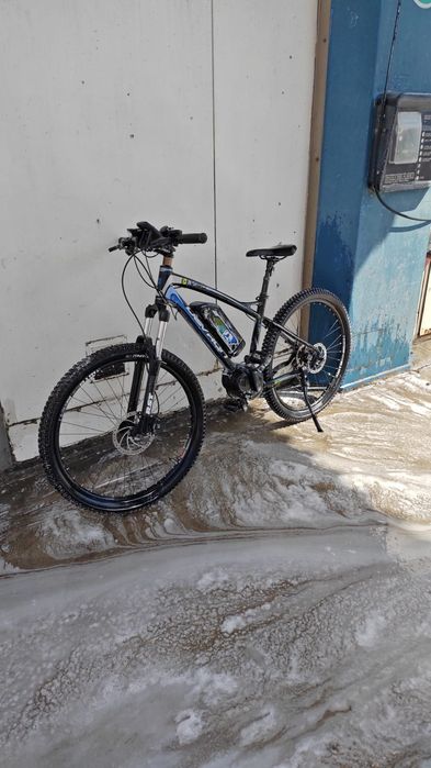 Vând bicicleta  electrica