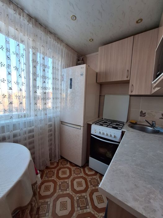 Продам 2к квартиру, район парка Победы
