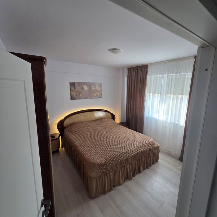 Închiriez apartament zona Magnolia Aeroport