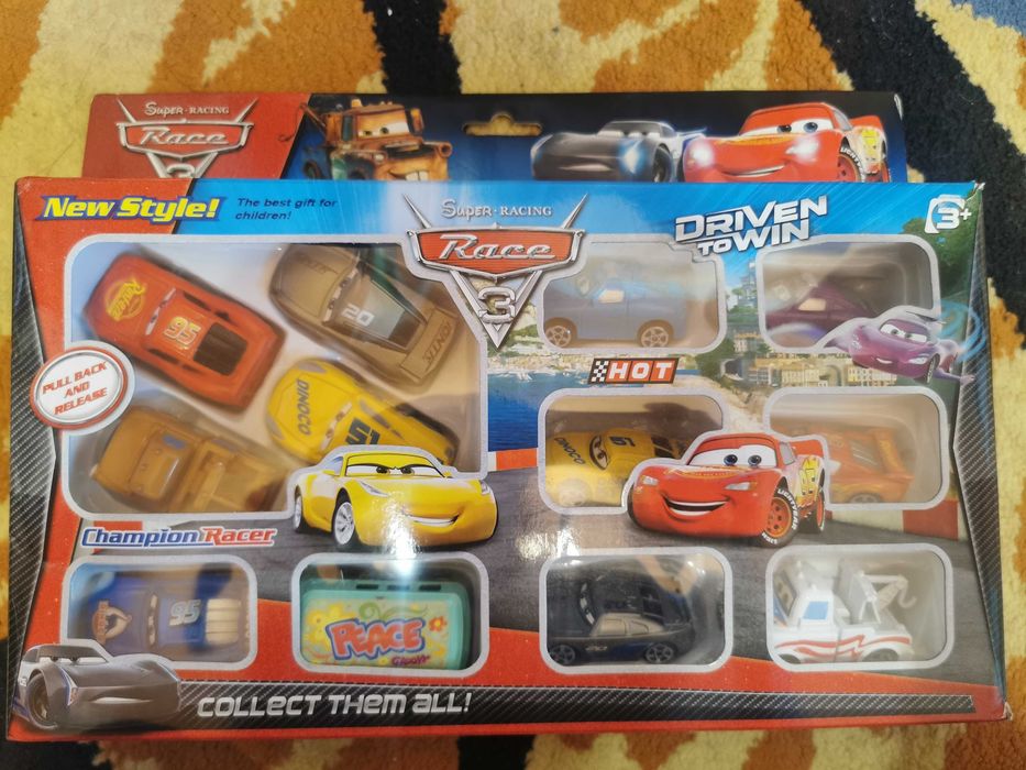 Комплект колички "Колите" Cars, писта с кола, комплект Paw patrol
