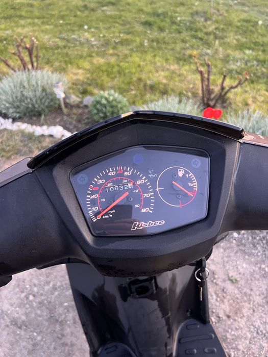 Scuter Peugeot kisbee 50cm