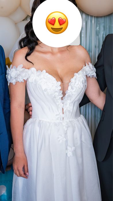 Vând rochie de mireasă