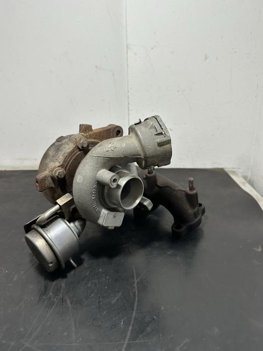 Turbina Vw Golf 5 1.9 TDI BLS JETTA BLS Audi A3 BLS 03G253014M