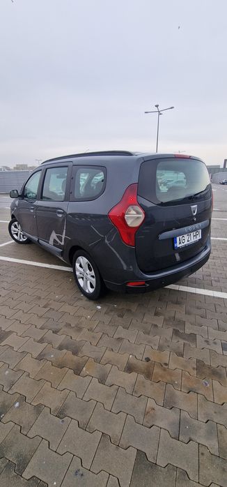 Vând Dacia Lodgy 1.5 dci,6 trepte 109 CP,Prestige ,7locuri, 2012 !