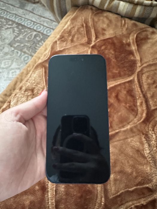 Продам iPhone 17 Pro Max гарантией