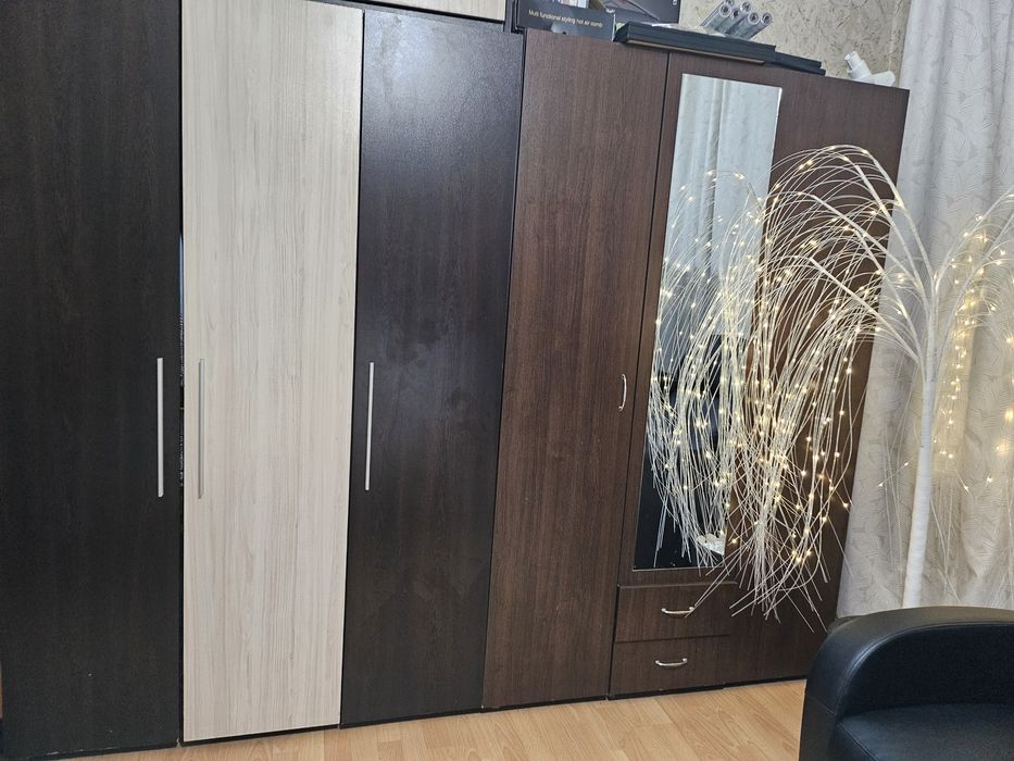 До 26.04 Мебели комплект: гардероби, скрин, ракла, етажерки , спалня