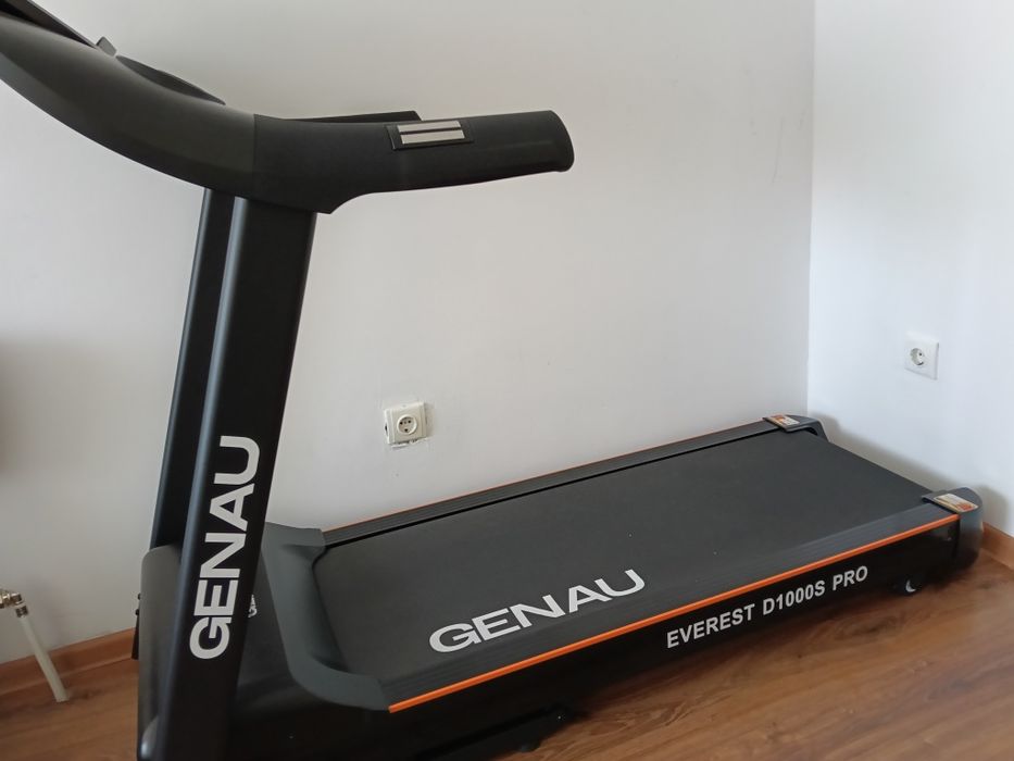 Беговая дорожка Genau