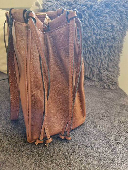 Дамска чанта, естествена кожа