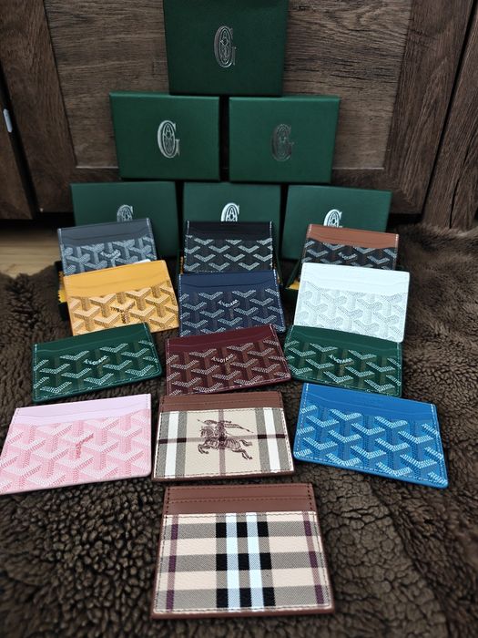 Vand Portofele Louis Vuitton / Gucci / Goyard / Burberry  la SUPER PRET