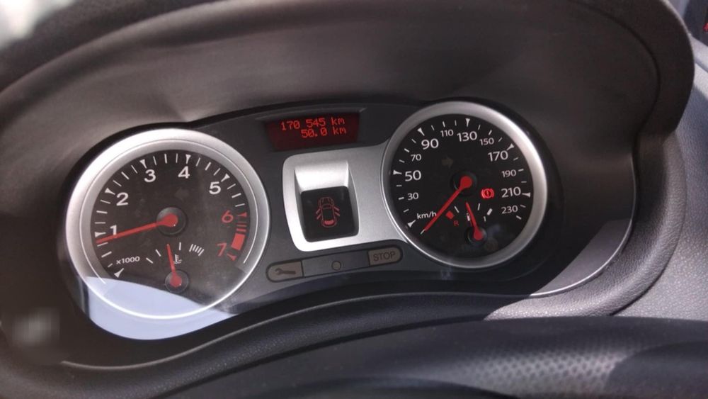 Renault  Clio / Рено
