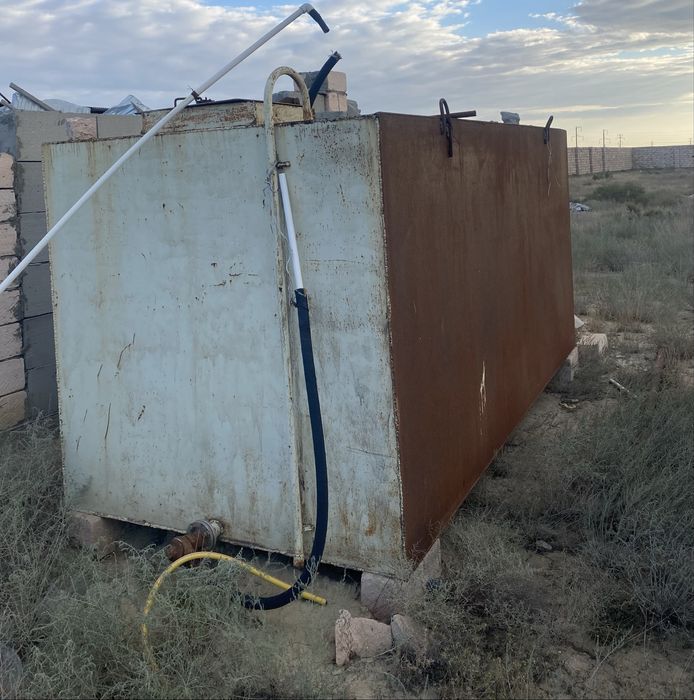 Продается Емкость для воды металлическая