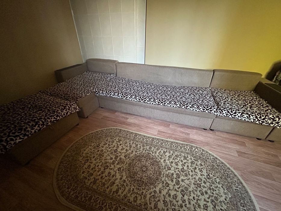 Срочно продам диван
