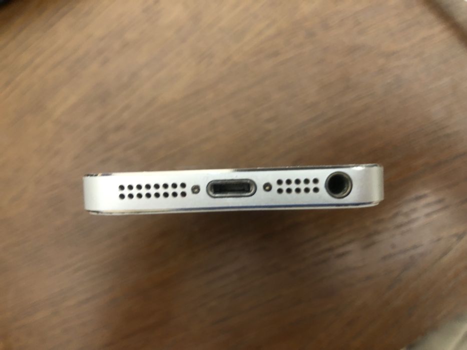 Iphone 5s классичка Apple