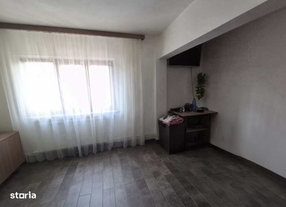 Garsoniera Banat, parter inalt, boxa