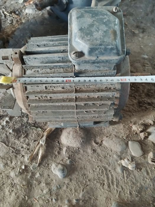 Матор лар сотилади