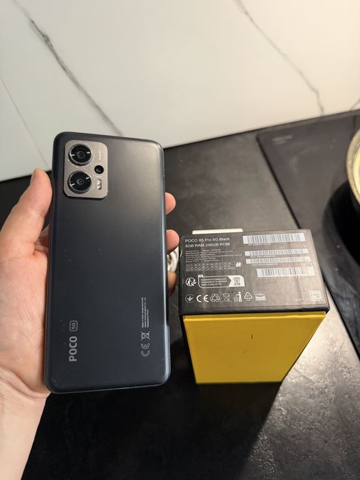 Продаю Poco X5 Pro