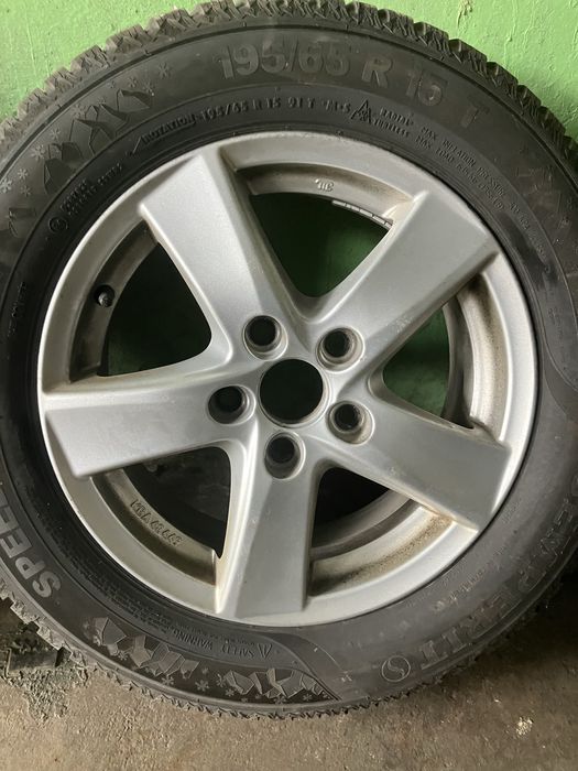 Зимни гуми с джанти 15”