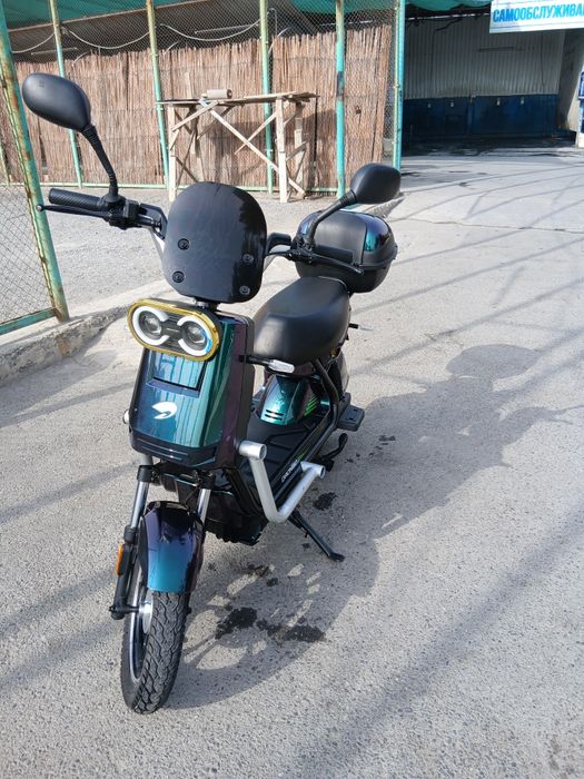 Электро скутер Drongo 2025