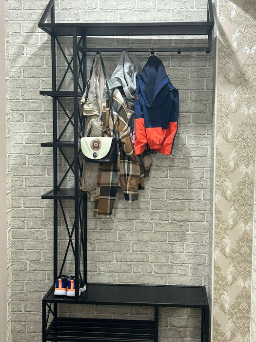 Продам срочна прихожая