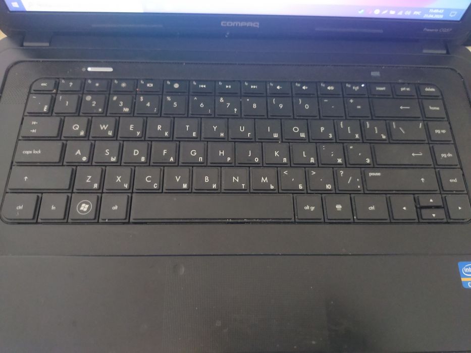 Продам ноутбук для офиса