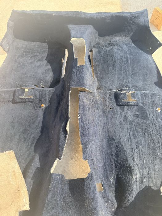 Ковралин на ауди 80 б4 сотояние отличное