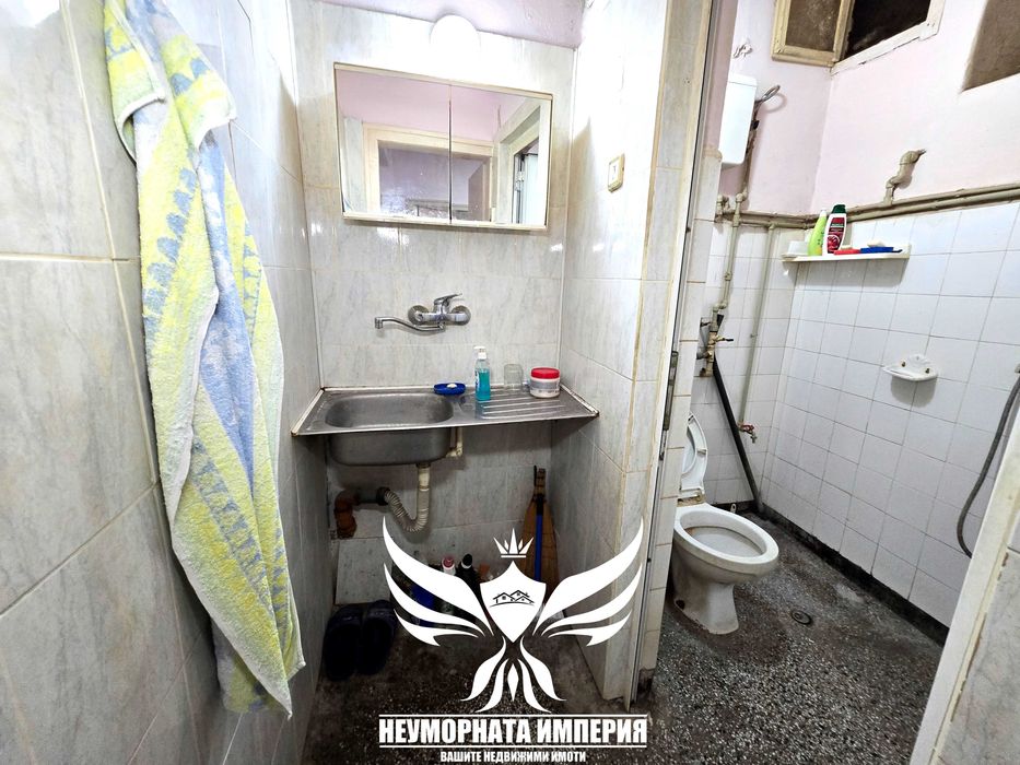 Продава се Четиристаен апартамент в Асеновград - 102 кв.м за 1422 €/кв.м - Снимка #12