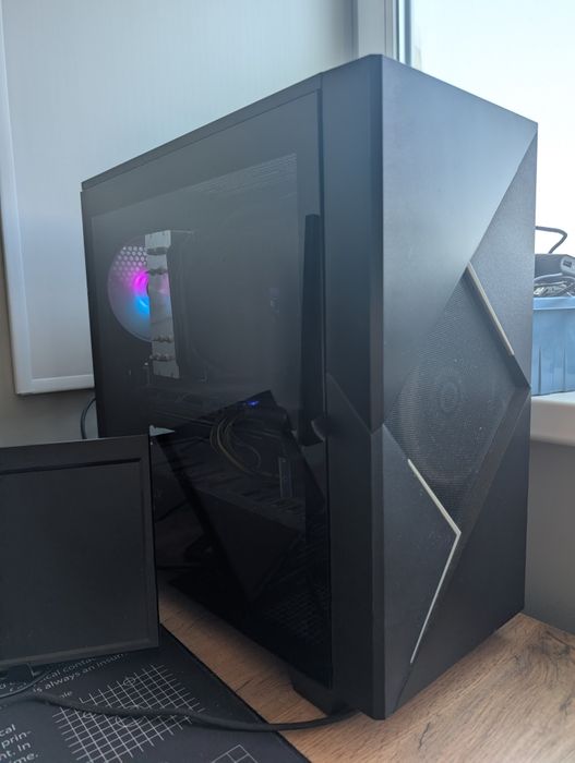 рабочий игровой компьютер / сетап