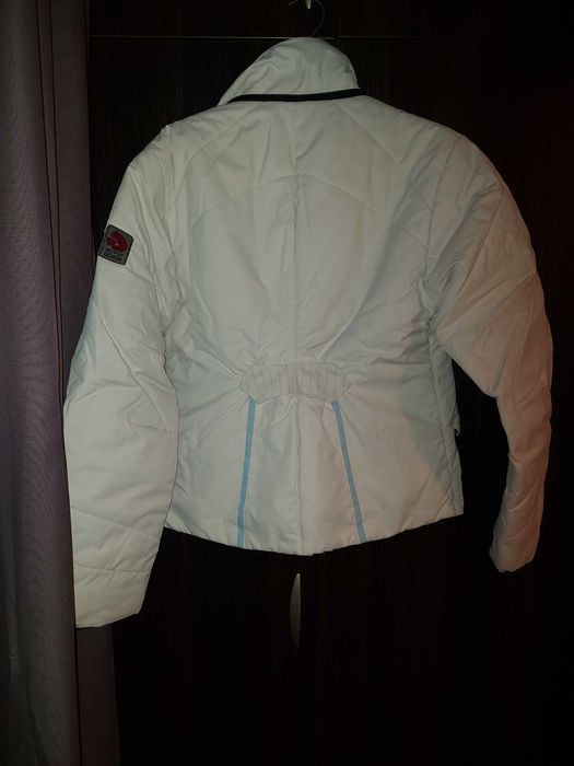 Изгодно дамски ски якета и мъжки ски панталон