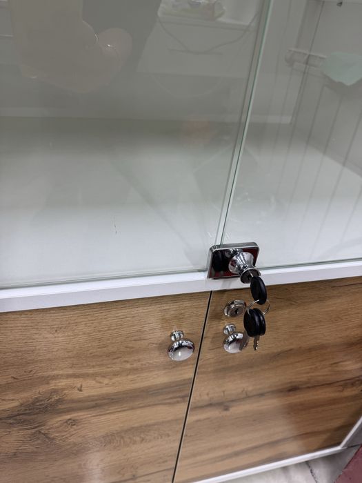 Шкаф абсолютно новый