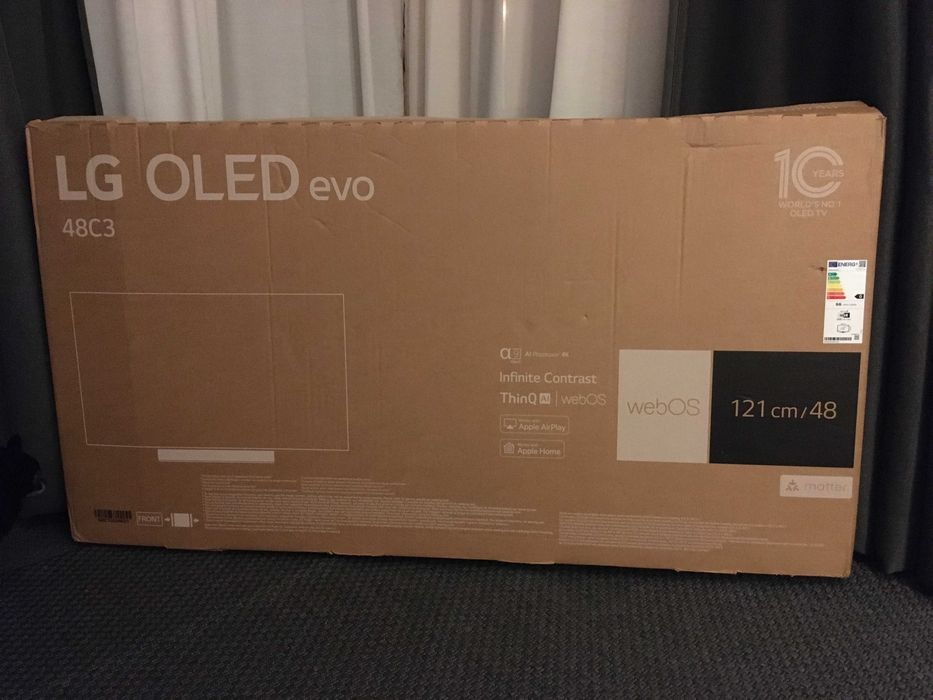 TV LG OLED 48 C3 120Hz ... like New ... Nonsmoker Houshold
