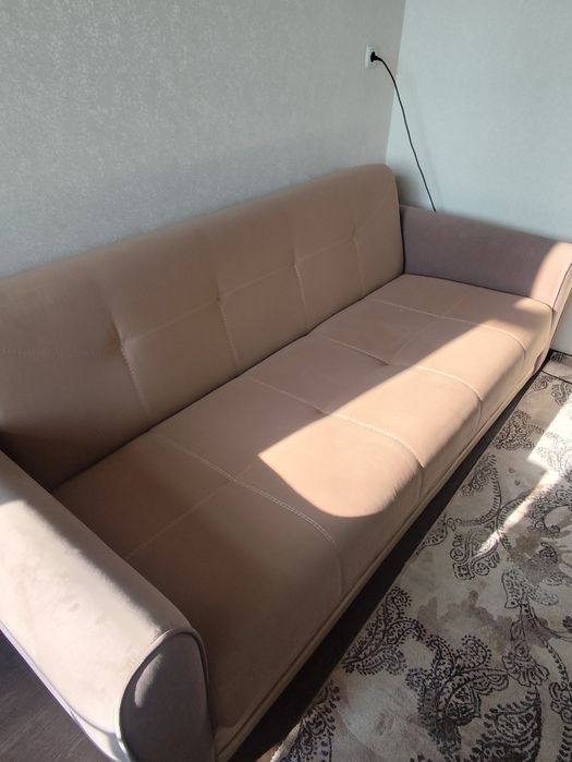 Продам диван хорошом состояние