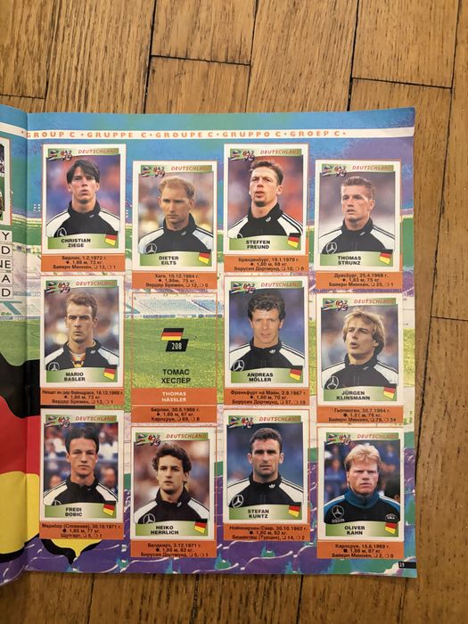 Албум Панини Евро 96 - 2 липсващи лепенки