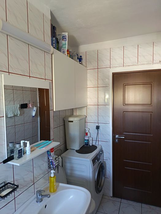 Închiriez apartament 2 camere