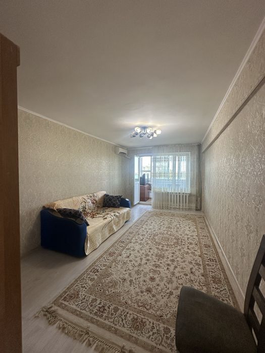 2 комн 4 этаж орталықта