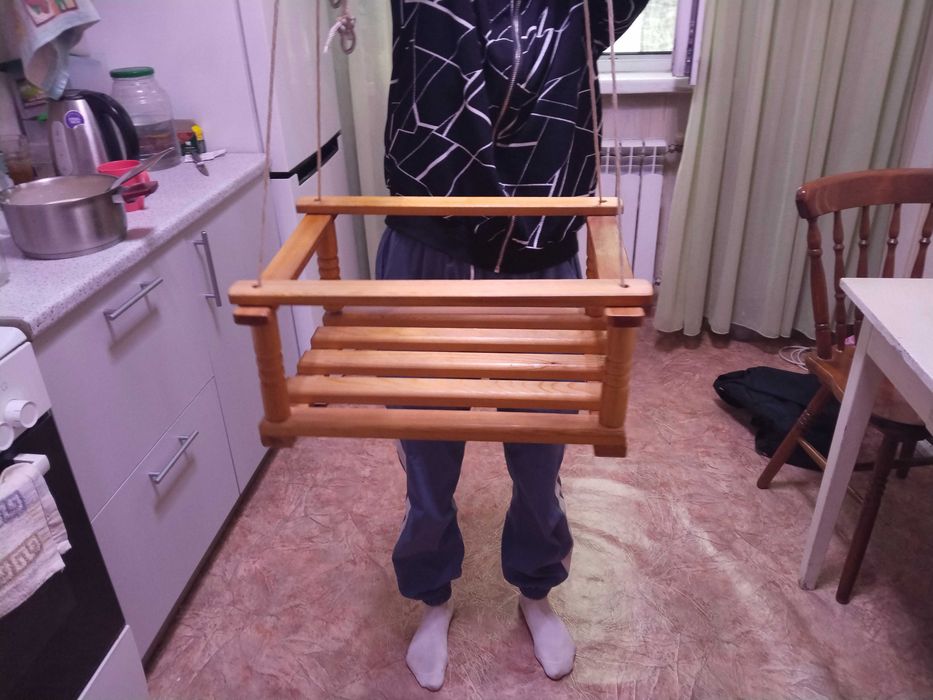 Продам качелю срочно