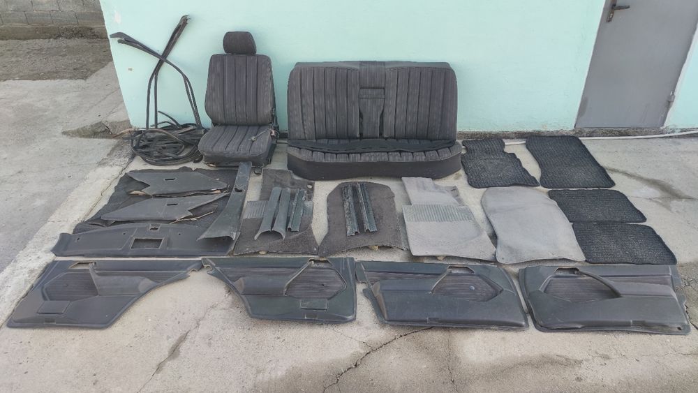 Салон на мерс 124