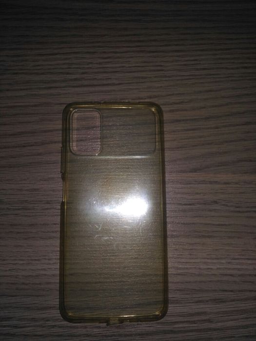 Продам чехлы на Poco M3