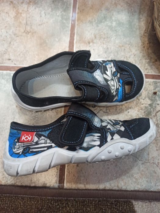 2 чифта Детски пантофи 29н.