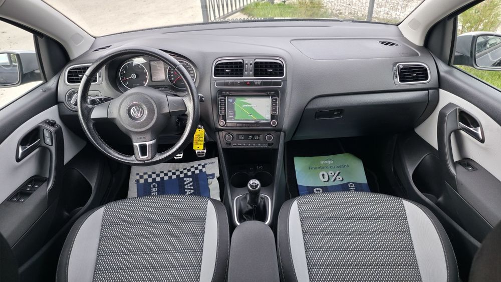 VOLKSWAGEN Polo 2012 — imagine 5