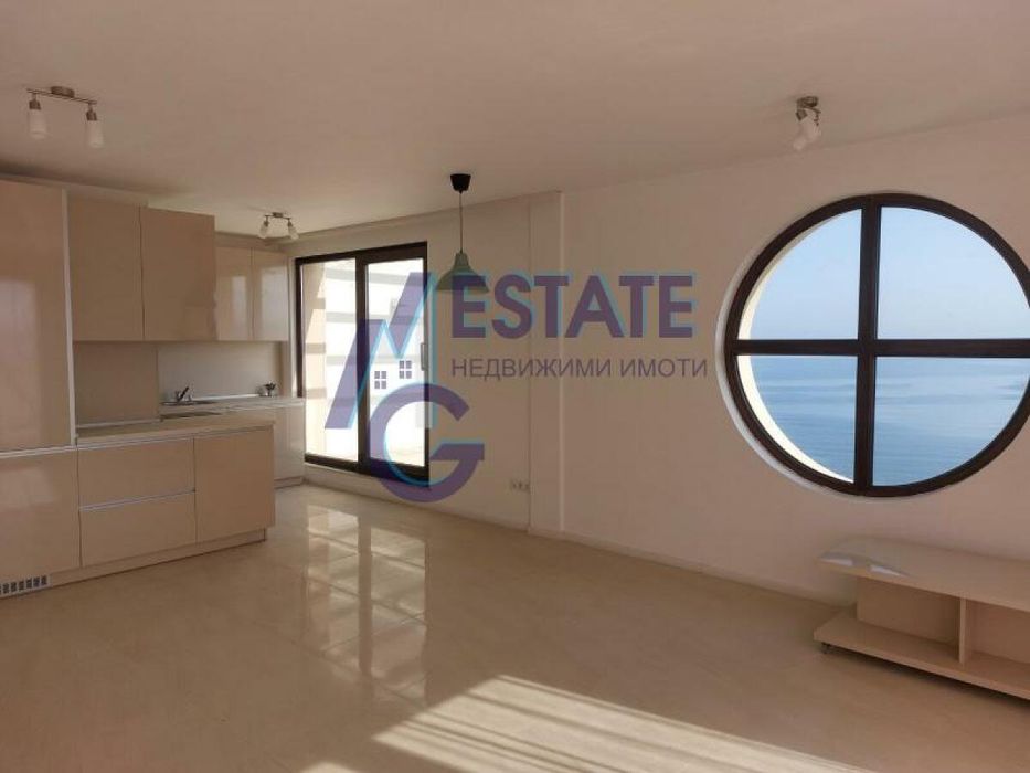 Продава се Тристаен апартамент в Царево - 180 кв.м за 918 €/кв.м - Снимка #6