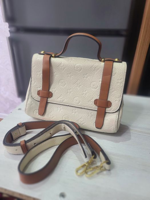 Sumka noviy brendoviy