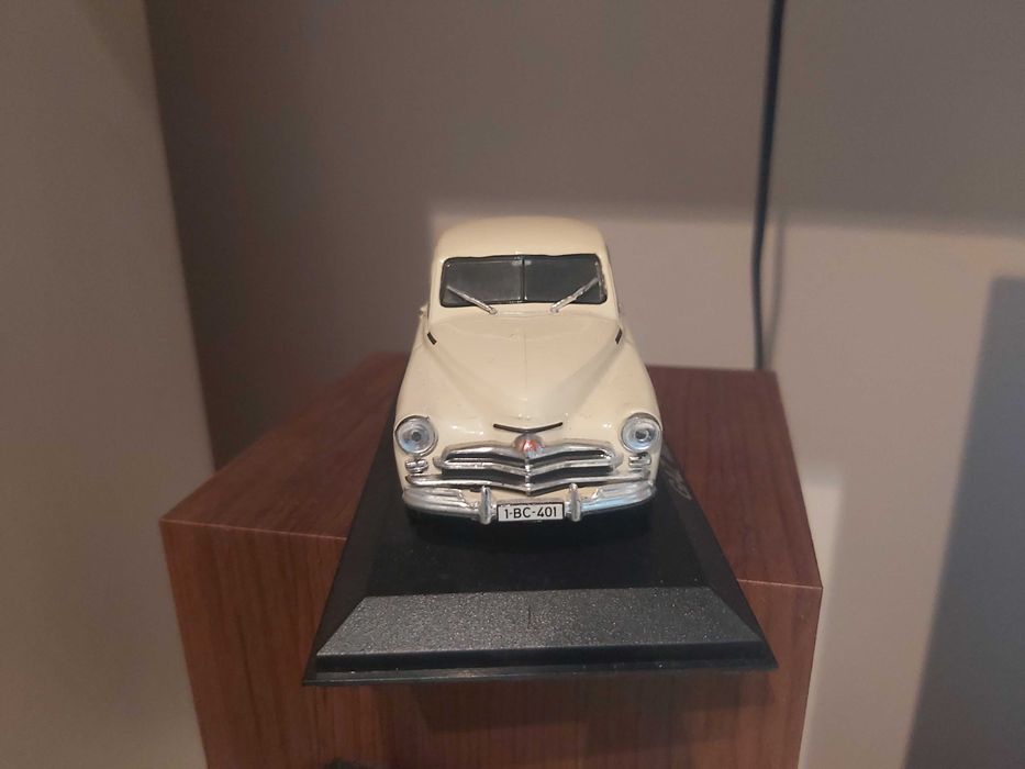 Gaz M20 Pobeda Macheta metal din colectia Masini de Legenda 1:43