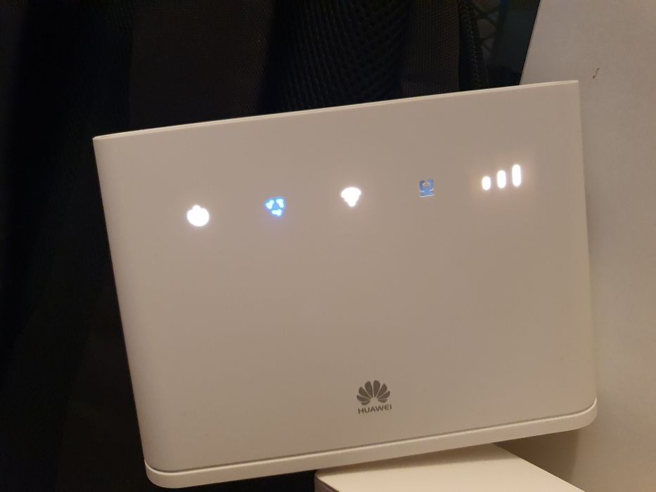 Huawei B530 4G+ Router Flybox NOU NECODAT Garantie Curier OLX