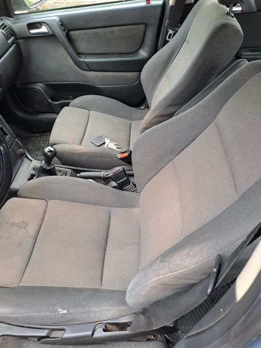 Vand Opel Astra G 16 benzină 8V an 2002