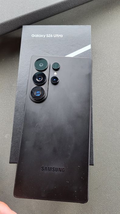 Самсунг Galaxy S26 Ultra
