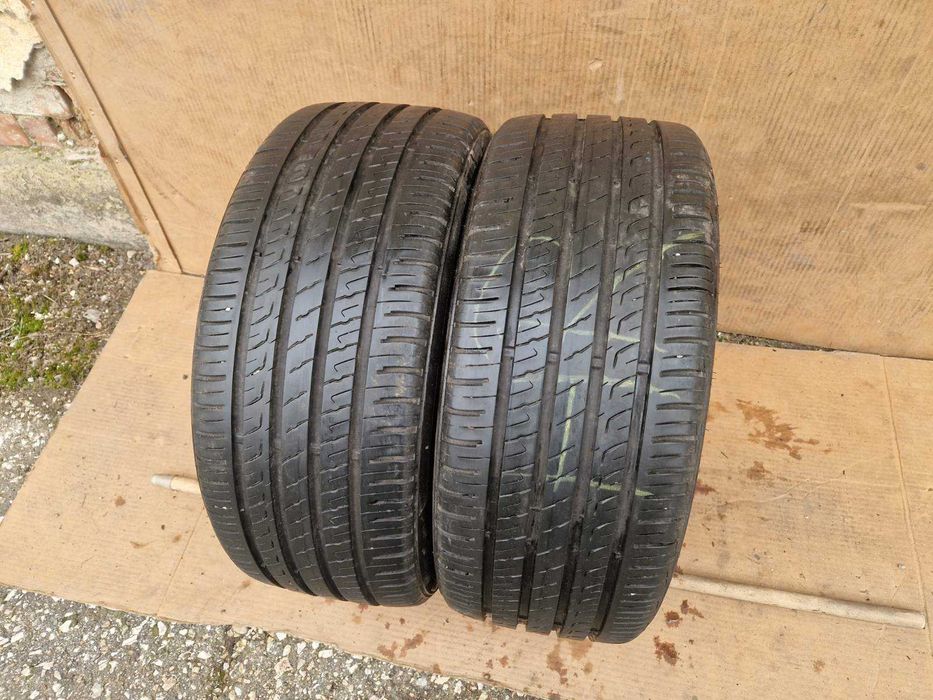 2 Barum R18 225/40 Летни гуми  DOT0521