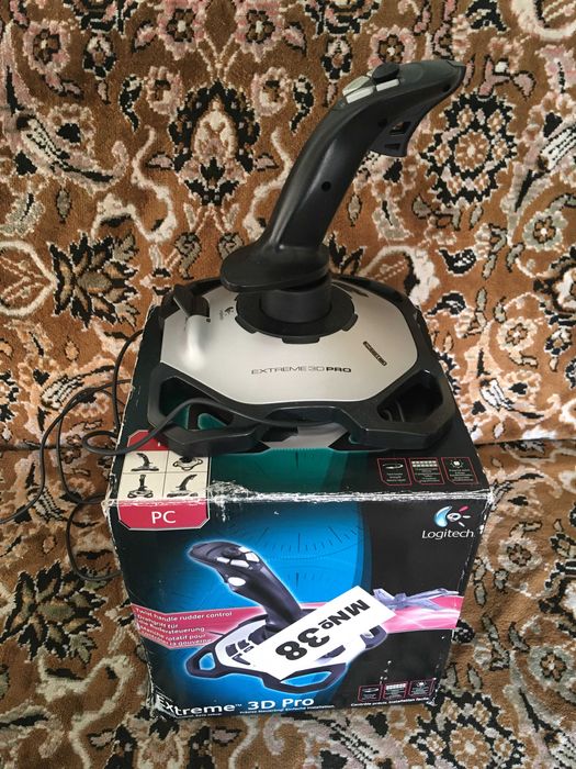 Продам джойстик Logitech Extreme 3D Pro